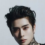 <b>뱀</b>아이어상 남돌사진있는분