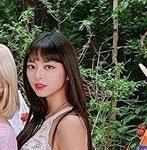 <b>유나</b> 비율 지렷다