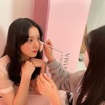 <b>지수</b> <b>미모</b> 미쳤네...