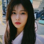 강혜원 <b>분명</b> 누구 닮았는데 누구 닮은건지 모르겠음