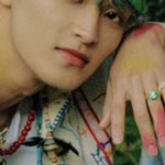 [NCT즌] 이런 디테일 좋음 <b>물감</b> 묻힌 거