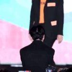 꽃다발 <b>능지</b>처참 여기서 누가 젤 이득일까