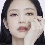이런 립 뭔지아는사람ㅠ