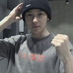 [더보이즈] <b>옷</b> <b>정보</b> 아는 사람!