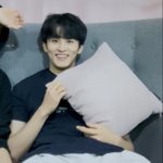 [NCT즌] 이맠 <b>머릿속</b>에선 우리가 군대인가봄