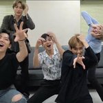 난 늬들이 <b>슈퍼엠</b>의 매력을 알아봐줬음싶다