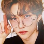나 스키즈 필릭스 입덕하기 직전인데..