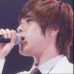 채동하 생일 기념 스밍 중인데, 노래 들어 줄 사람!!!!!
