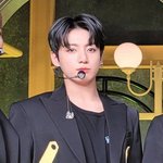 정국팬들아 이거 어디에뜬사진임?