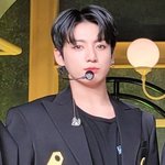 전정국 이 사진 뭐냐 <b>개미</b>쳣네