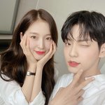 [모두드루와] 오늘자 뮤뱅 아콩셀카