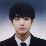 근데 이 전정국 <b>인장</b>은 왜하는거임