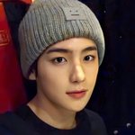 [더보이즈] <b>이런</b> 사진 ...소년과 남자 <b>사이</b>