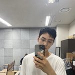 [연예톡] <b>은우</b> 머리 자르니까 더 잘생겨졌네 ㅎ
