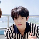 [NCT즌] 아직 <b>세상</b>은 살만하다