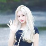 [추반] 유나 장원영 같은 잘나가는 또래 연예인 부러움<b>vs</b>안 부러움