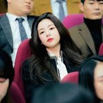 Who is this girl?????????? <b>Asap</b>!!!!!!!