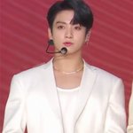 나는 전정국한테 벗어날수가없는것임