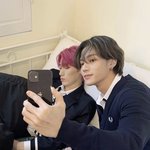 [에이티즈] <b>우산</b> 사진 좀 주라!!