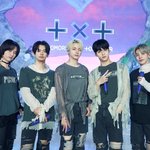 [TXT] <b>휴닝이</b> 머리깐거 이쁘다