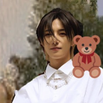 [NCT즌] 이 사진 뭔가 런쥔이 베레모 쓴 것 <b>처럼</b> 나옴