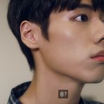이사람 박보검이랑 ㅈㄴ비슷하게 생겻네