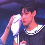 팬들 <b>현생</b> 걱정하며 오열한 남돌 근황