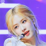<b>매혹적</b>인 여신미에 홀릴 여돌