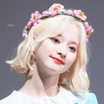 어느 각도에서 찍어도 남다른 <b>입체감</b>