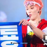 [우리태용님] 본인 <b>현수막</b> 보고 놀란 태용