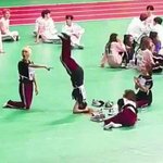 대체 오마이걸은 무슨 그룹일까?.jpgif