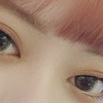 나 눈만 보면 누구 닮았어?