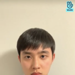 도경수 <b>전역</b> 브이앱만 서른번은 본듯