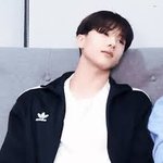 [NCT즌] 짧머흑발 <b>존</b><b>버</b>중