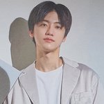 [NCT즌] 뭔가 이 사진 <b>스파오</b> 남자 잠옷 모델 너낌