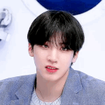 [펜타곤] 베댓 너무 <b>고민</b>……