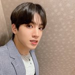 [펜타곤] ㅅㄷ 너네 지금 <b>현생</b> 가능함….?