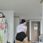 퀸동주 다리털 왁싱해주고싶다
