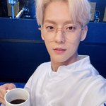 [BTOB] 이 짤은 카페 <b>사장</b>님같아