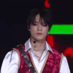 [NCT즌] <b>이젠</b>오 등장할때부터 잘생겨서 소리지를뻔