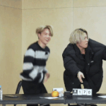 [방탄소년단] 숟가락 들고 <b>어서</b> 붙어!~