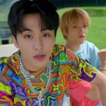 [NCT즌] 우리애 옷이 참 <b>화려</b>하네요