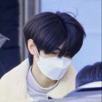 아니 내 친구 나 남친 있는거 계속 <b>부정</b>함