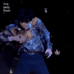 +)<b>뷔</b> 근데 무대 진짜 개잘하는듯