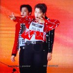[NCT즌] 마크 옷은 <b>반짝</b>이 아닌가?
