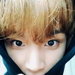 [NCT즌] <b>동혁</b>이 눈 쫙쫙 트인 거 너무 예뻐