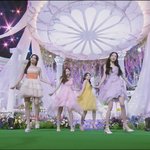 이렇게 데뷔하면 너무 별로였을거 같지않아?