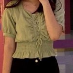 위에는 딱붙고 아래는 펑<b>퍼짐</b> 개싫음..