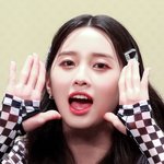 어제 데뷔후 처음으로 팬들 만나봤다는 아이돌