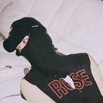 [이태용] 어떻게 <b>얼굴</b>을 가릴생각을 했을까